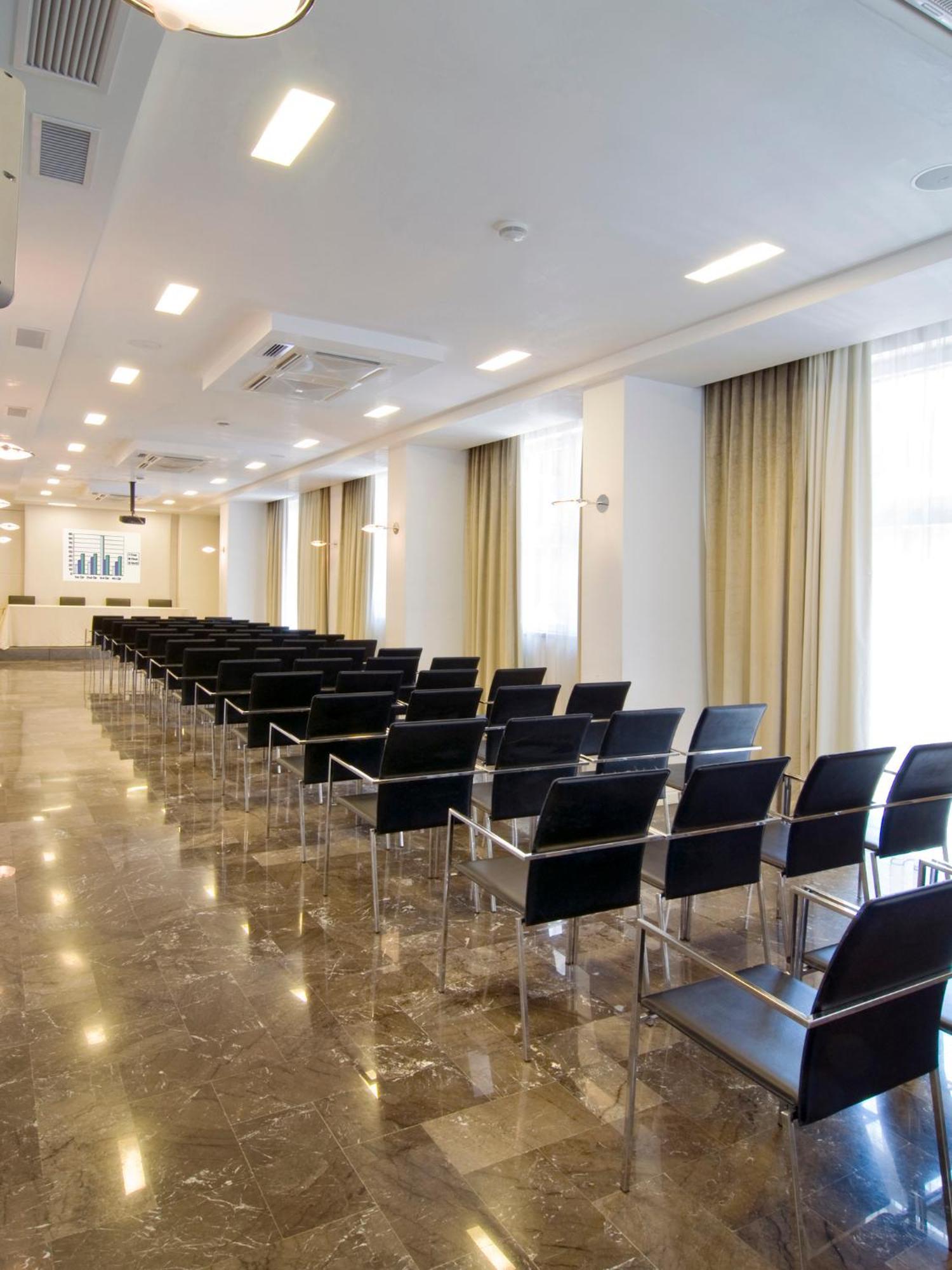 Hotel Palace Battipaglia Zewnętrze zdjęcie